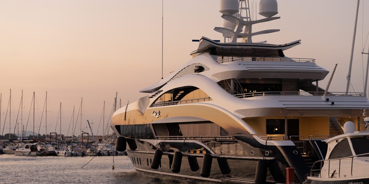 Essential Tips to Safely Winterize Your Boat