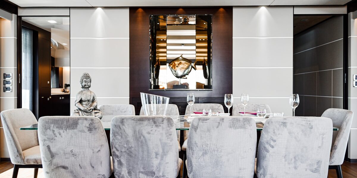 Elegant yacht interior design